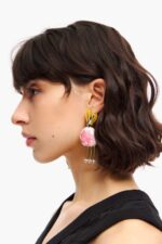 ⁦كو Bimba Y Lola أقراط القلب الراتنج متعدد الألوان 24BTV4744 مُكَمِّلات⁩ - الصورة ⁦2⁩