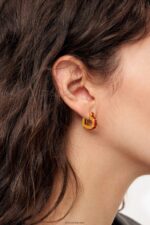 ⁦كو Bimba Y Lola الأقراط قلب بلورات أحمر 24BTV4779 مُكَمِّلات⁩ - الصورة ⁦2⁩