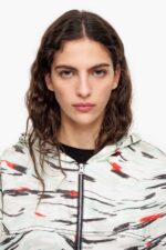 ⁦كو Bimba Y Lola جاكيت بومبر سائل بطبعة أجنحة الفراشة نعناع 24BTV4490 ملابس⁩ - الصورة ⁦4⁩