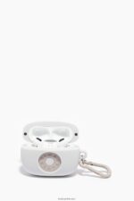 ⁦كو Bimba Y Lola جراب airpods من السيليكون بشعار الماركة رمادي داكن 24BTV4938 مُكَمِّلات⁩ - الصورة ⁦4⁩