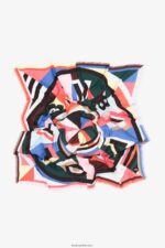 ⁦كو Bimba Y Lola شال بتصميم هندسي المرجان 24BTV4646 مُكَمِّلات⁩ - الصورة ⁦3⁩