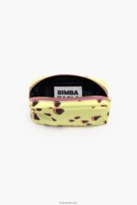 ⁦كو Bimba Y Lola علبة مكياج صغيرة مستطيلة الشكل عليها قلوب مطبوعة أصفر 24BTV41081 مُكَمِّلات⁩ - الصورة ⁦3⁩