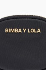 ⁦كو Bimba Y Lola محفظة عملات بيضاوية من النايلون أسود 24BTV41061 مُكَمِّلات⁩ - الصورة ⁦2⁩